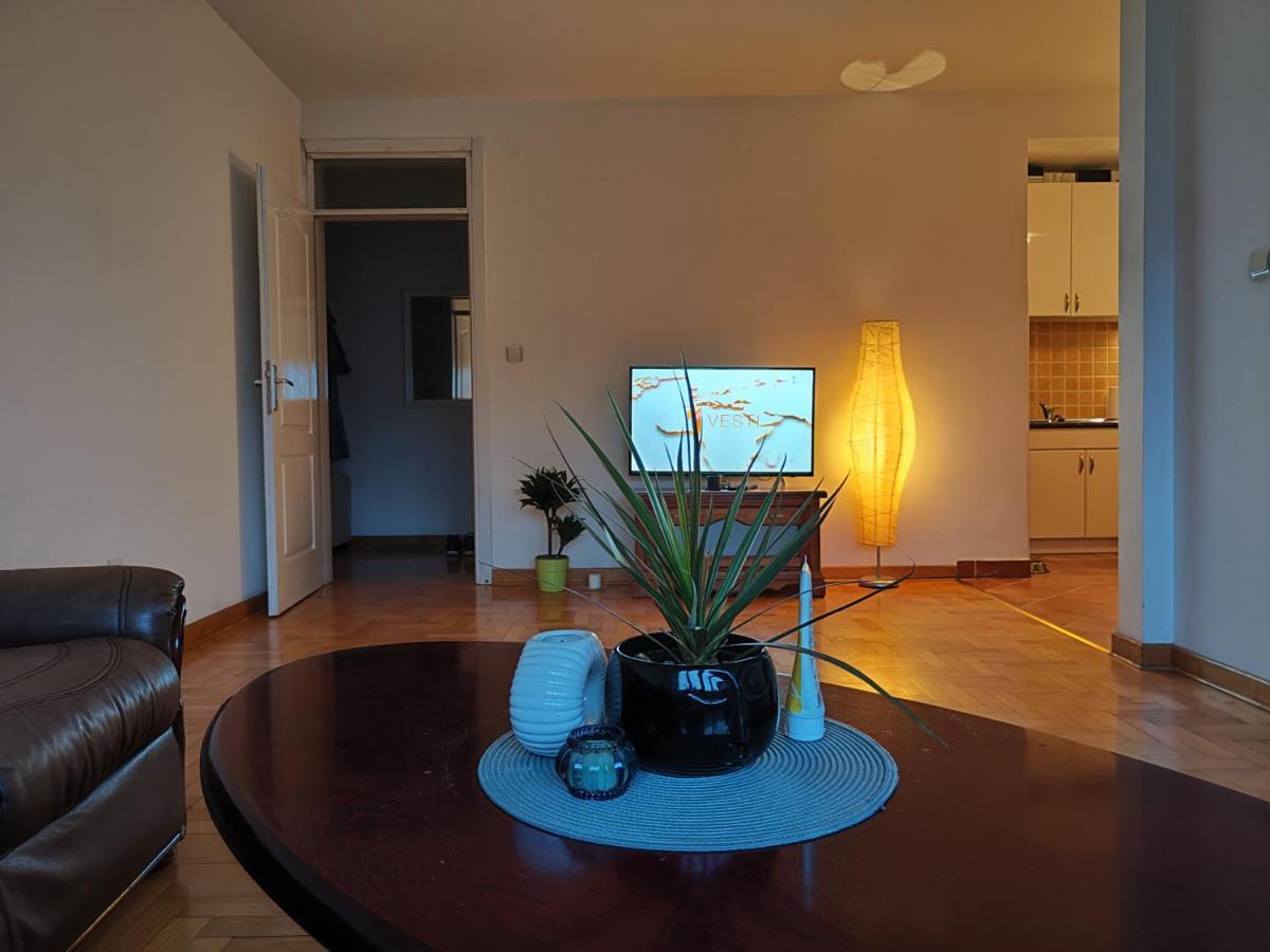 Srecko No3 Apartment Белград Екстериор снимка