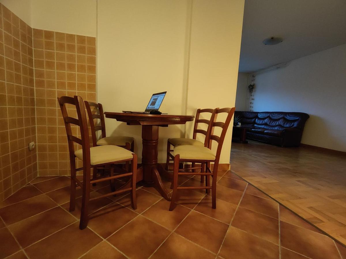 Srecko No3 Apartment Белград Екстериор снимка