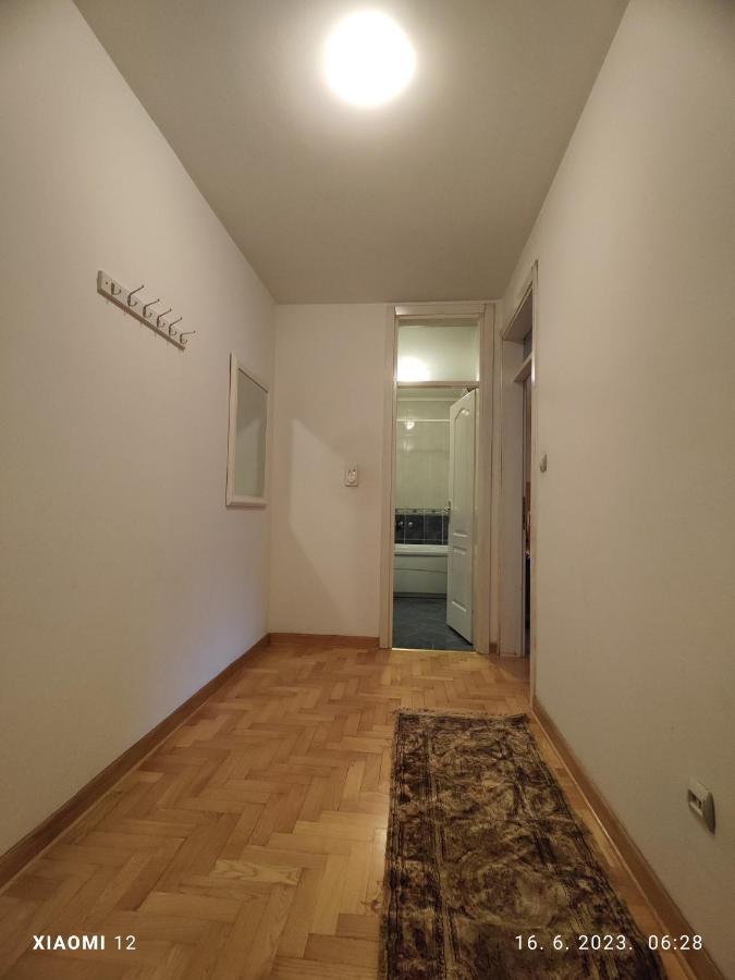 Srecko No3 Apartment Белград Екстериор снимка