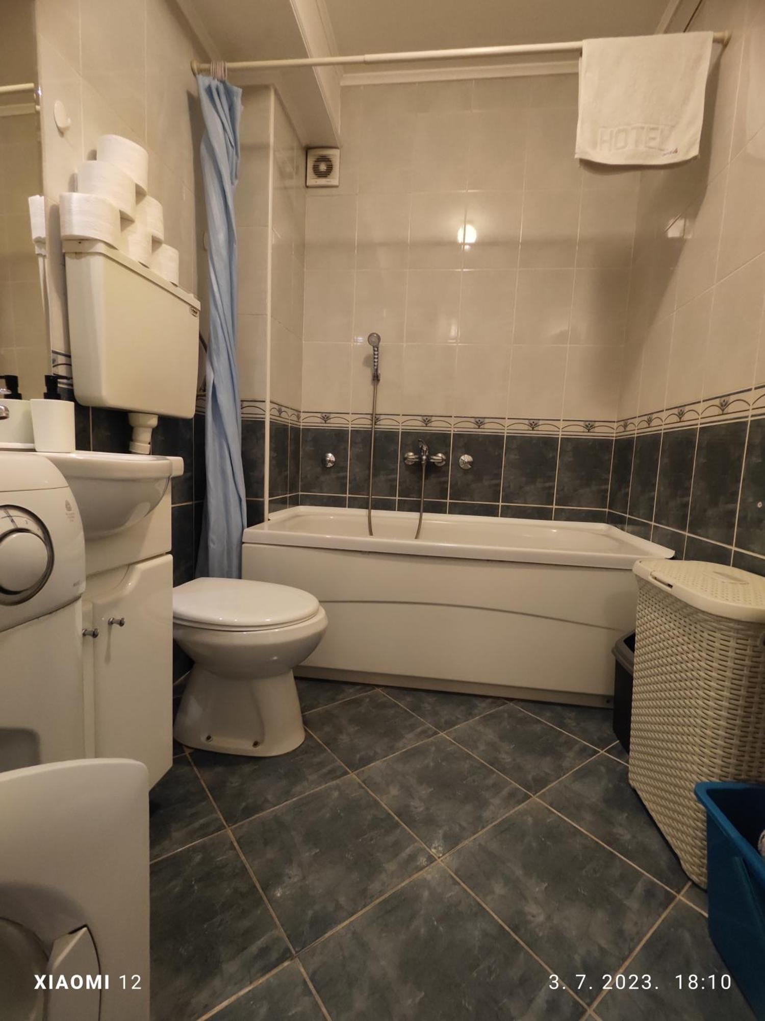 Srecko No3 Apartment Белград Екстериор снимка